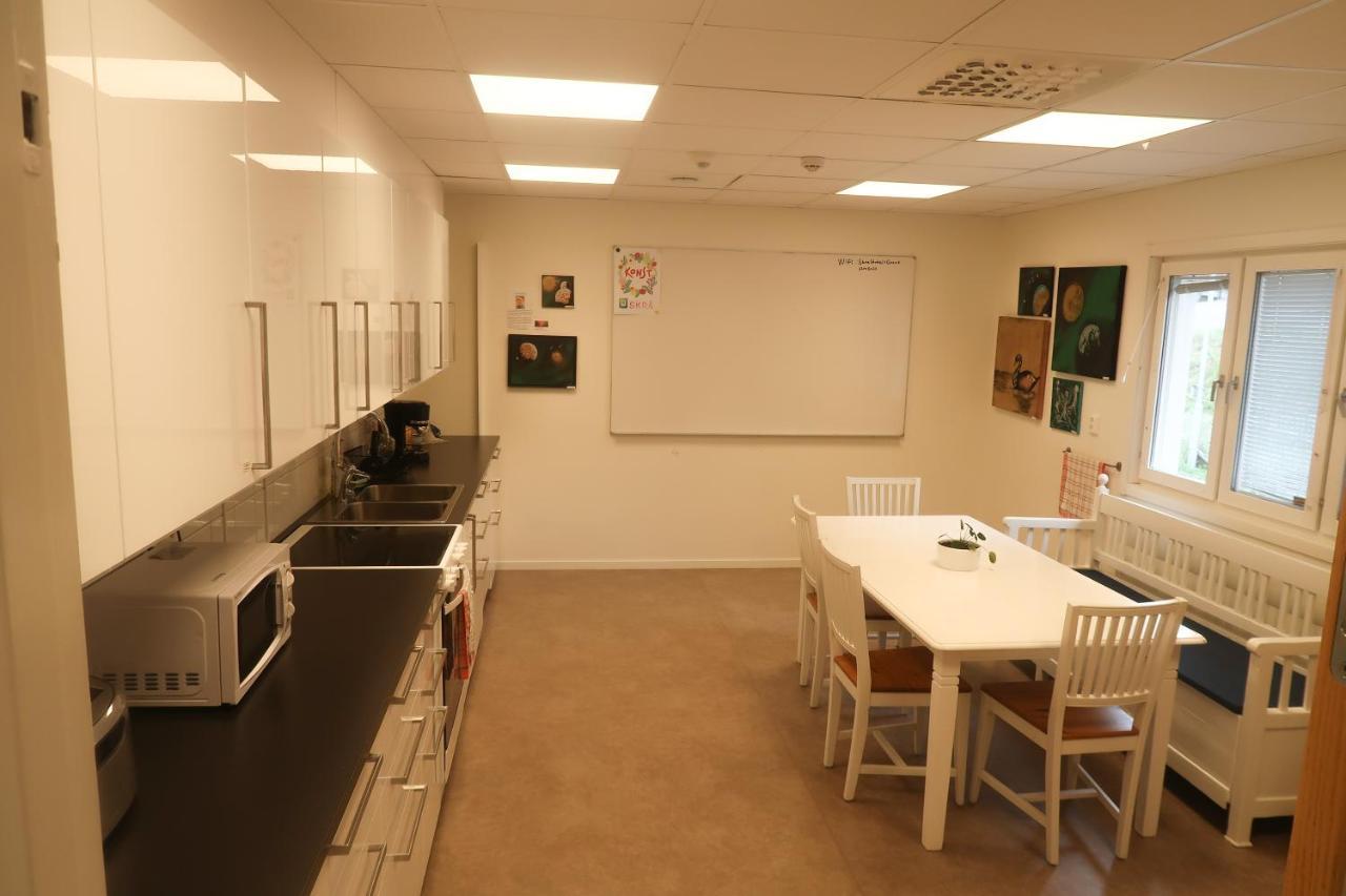 Skra Hostel - Bed & Business Alnon Exterior photo